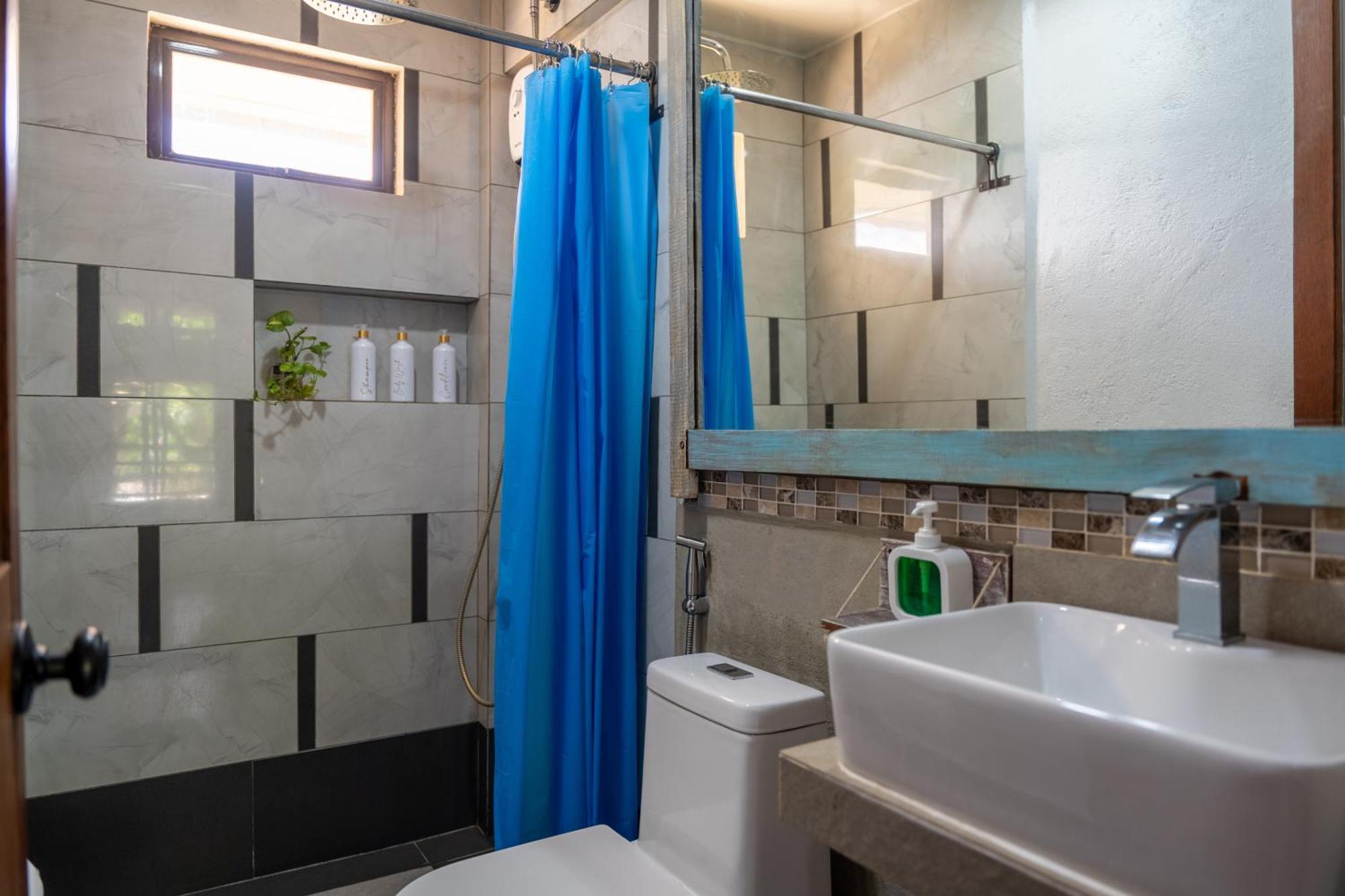 Island Lyfe Adventures Hotell El Nido Exteriör bild