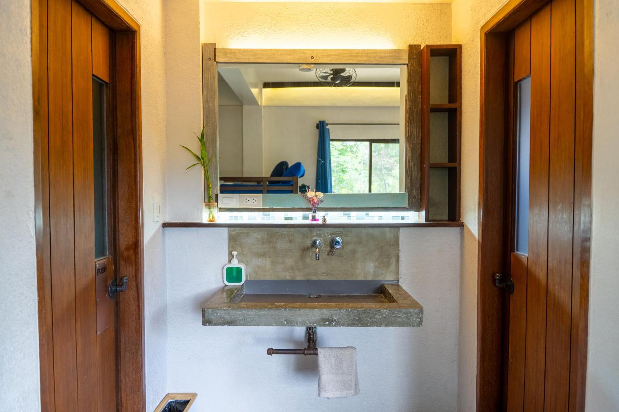 Island Lyfe Adventures Hotell El Nido Exteriör bild